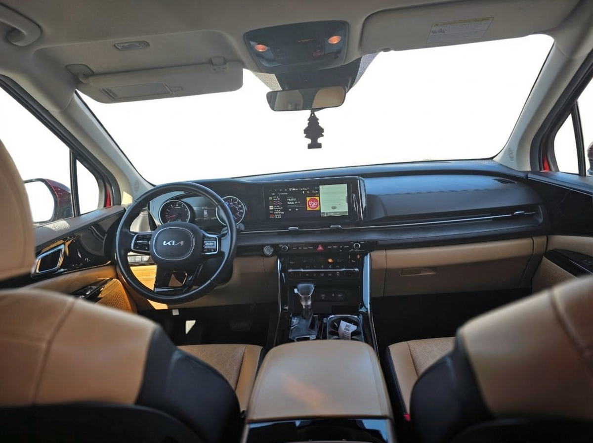 2023 Kia Carnival SX Prestige Interior